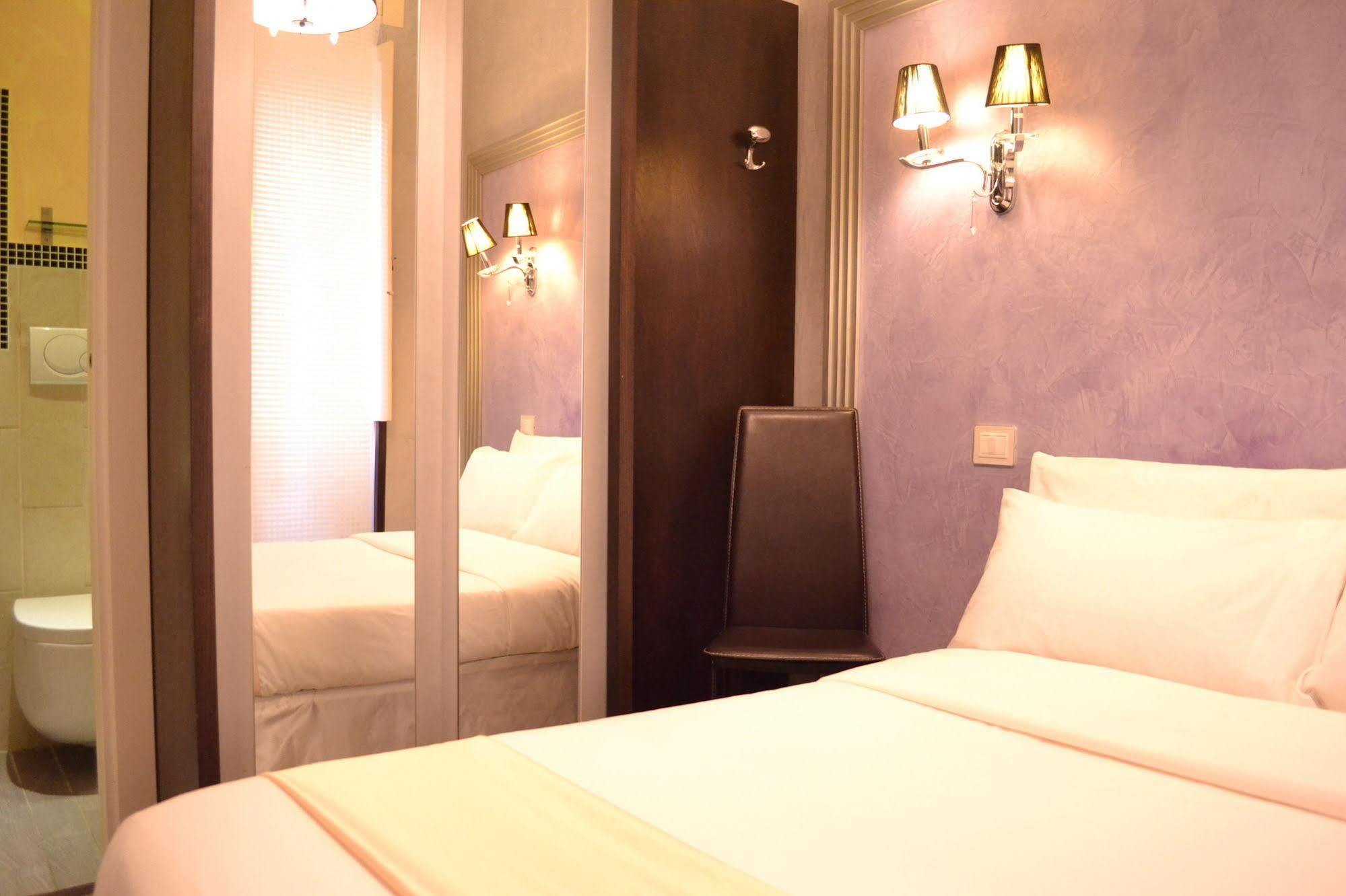 Tiburtina House Hotel Róma Kültér fotó