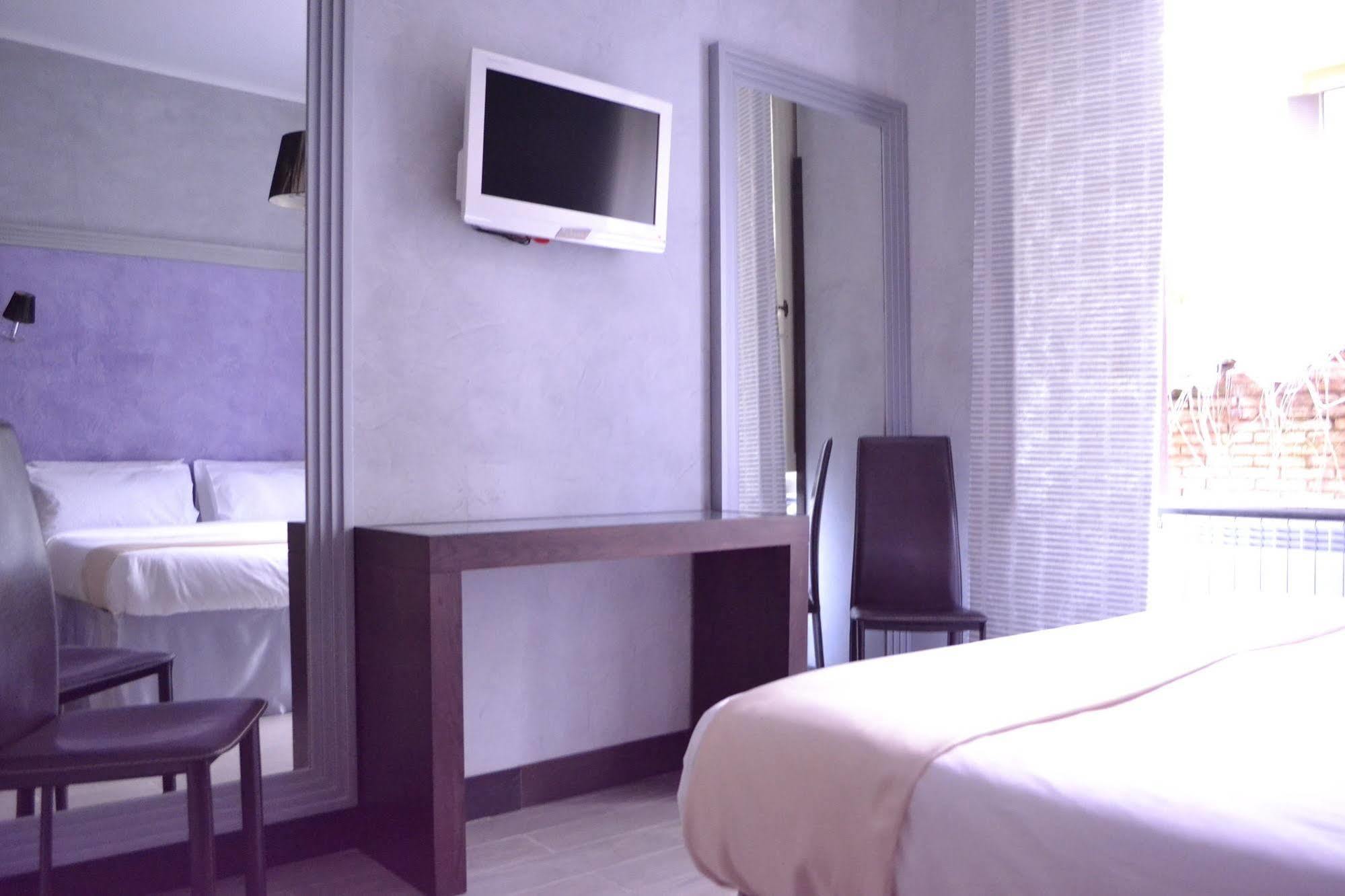 Tiburtina House Hotel Róma Kültér fotó