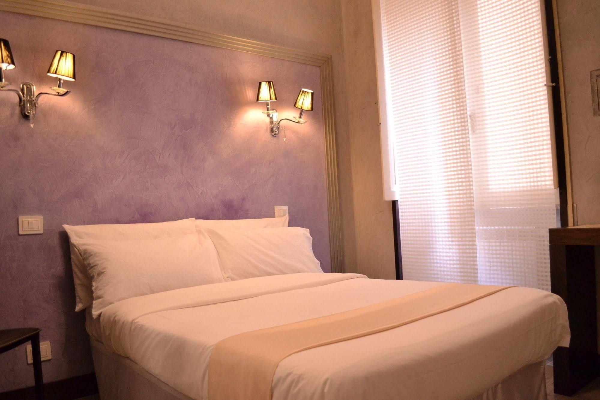 Tiburtina House Hotel Róma Kültér fotó